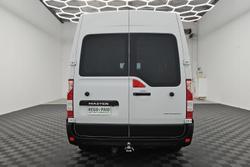 2024 Renault Master Pro 120kW