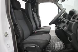 2024 Renault Master Pro 120kW