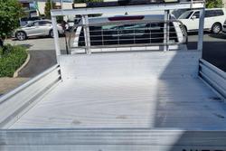 2022 Nissan Navara SL