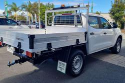 2022 Nissan Navara SL