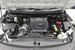 2022 Mitsubishi Triton GLX