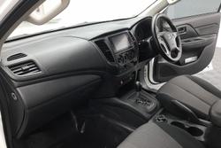 2022 Mitsubishi Triton GLX