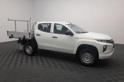 2022 Mitsubishi Triton GLX