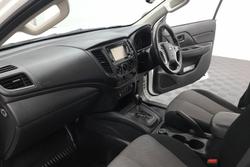 2022 Mitsubishi Triton GLX