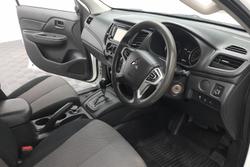 2022 Mitsubishi Triton GLX