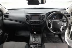 2022 Mitsubishi Triton GLX