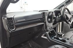 2023 Ford Everest Platinum