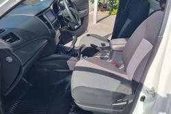 2023 Mitsubishi Triton GLX