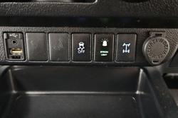 2019 Toyota Hilux SR