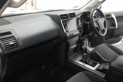 2022 Toyota Landcruiser Prado GX