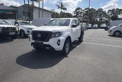 2022 Nissan Navara SL