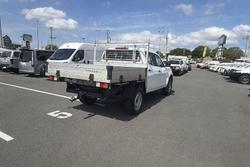 2022 Nissan Navara SL