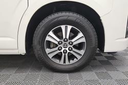 2020 Toyota Hiace Commuter GL