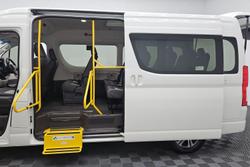2020 Toyota Hiace Commuter GL