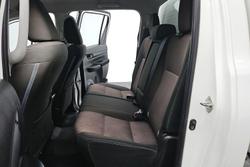 2018 Toyota Hilux SR