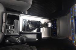 2023 Toyota Landcruiser Prado GXL