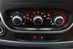 2021 Renault Trafic Premium 125kW