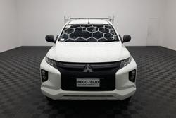 2022 Mitsubishi Triton GLX