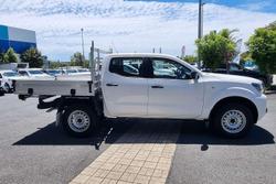 2021 Nissan Navara SL