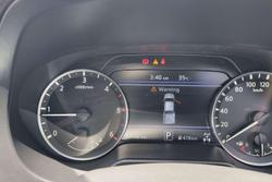 2021 Nissan Navara SL