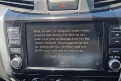 2021 Nissan Navara SL