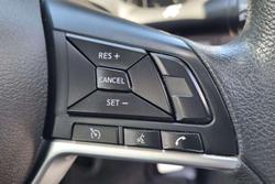 2021 Nissan Navara SL