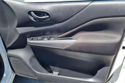 2021 Nissan Navara SL