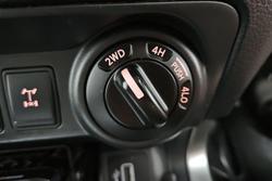 2021 Nissan Navara SL