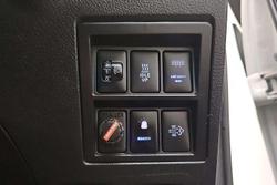 2022 Toyota Hilux SR