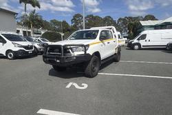 2022 Toyota Hilux SR