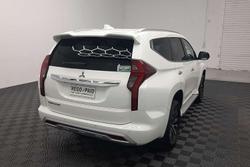 2022 Mitsubishi Pajero Sport GLS