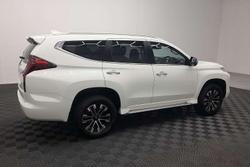 2022 Mitsubishi Pajero Sport GLS