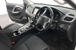 2022 Mitsubishi Pajero Sport GLS