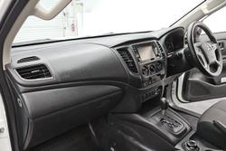 2022 Mitsubishi Triton GLX