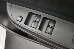 2022 Mitsubishi Triton GLX