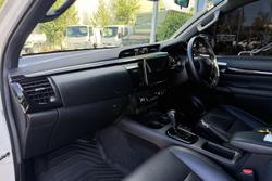 2019 Toyota Hilux Rugged X