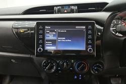 2021 Toyota Hilux SR