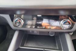 2024 Mitsubishi Outlander ES