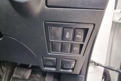 2021 Toyota Hilux SR5