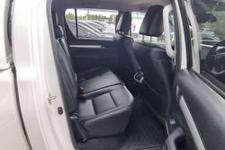 2021 Toyota Hilux SR5