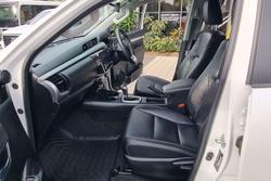 2021 Toyota Hilux SR5