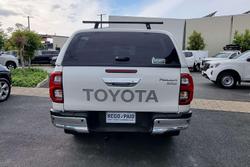 2021 Toyota Hilux SR5