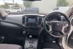 2022 Mitsubishi Triton GLX