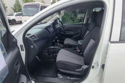 2022 Mitsubishi Triton GLX