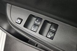 2022 Mitsubishi Triton GLX