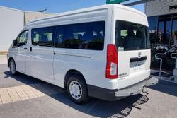 2021 Toyota Hiace Commuter