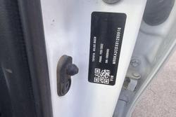 2022 Toyota Hilux SR