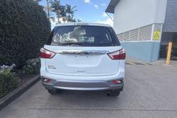 2020 Isuzu MU-X LS-M