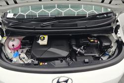 2023 Hyundai STARIA LOAD