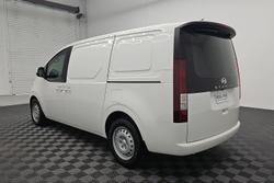 2023 Hyundai STARIA LOAD